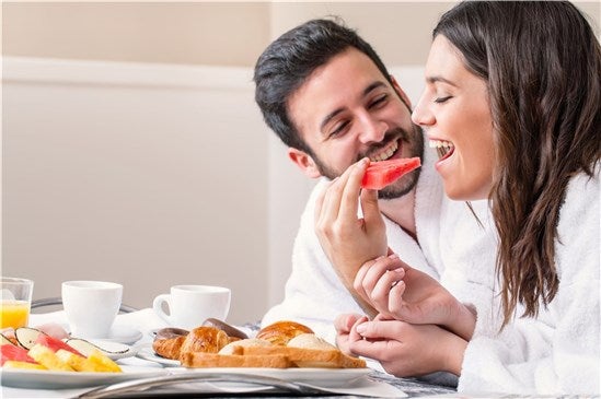 comer despacio ayuda adelgazar