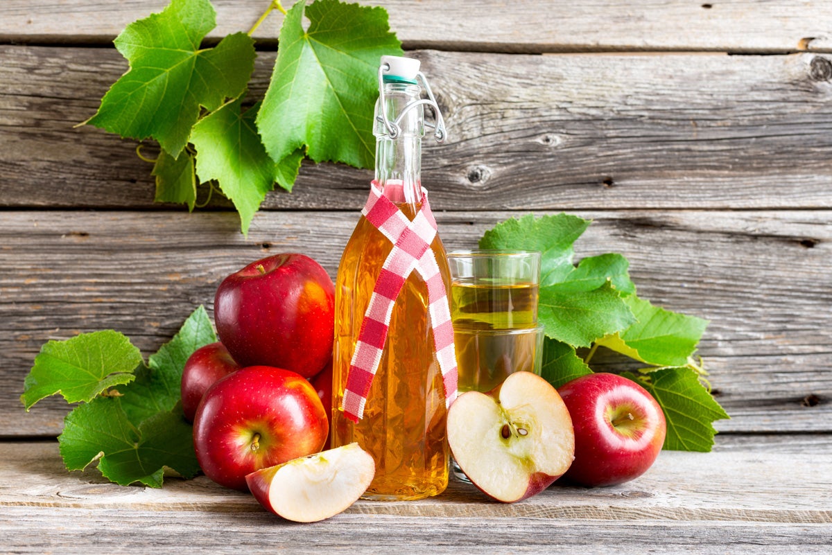 ¿El vinagre de manzana te hace orinar con frecuencia?