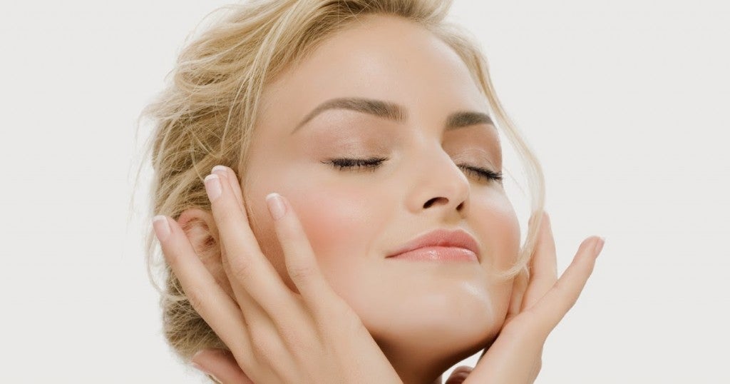 Aplicar aceite jojoba cara Aplicar aceite jojoba cara